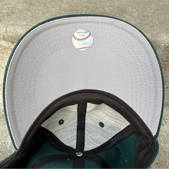 Kith x New Era New York Yankees Long Bill Low Crown Green Strapback Hat - Picture 5 of 8